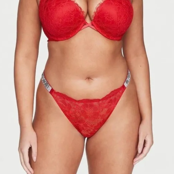 VICTORIA'S SECRET💖VERY SEXY Shine Strap Lace Thong Lipstick Red💄Panty Size M - Picture 4 of 13
